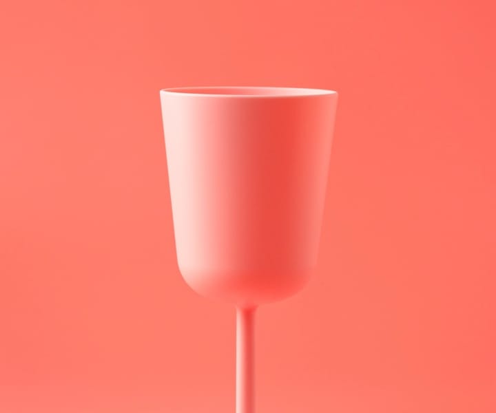 Taça de plástico rosa
